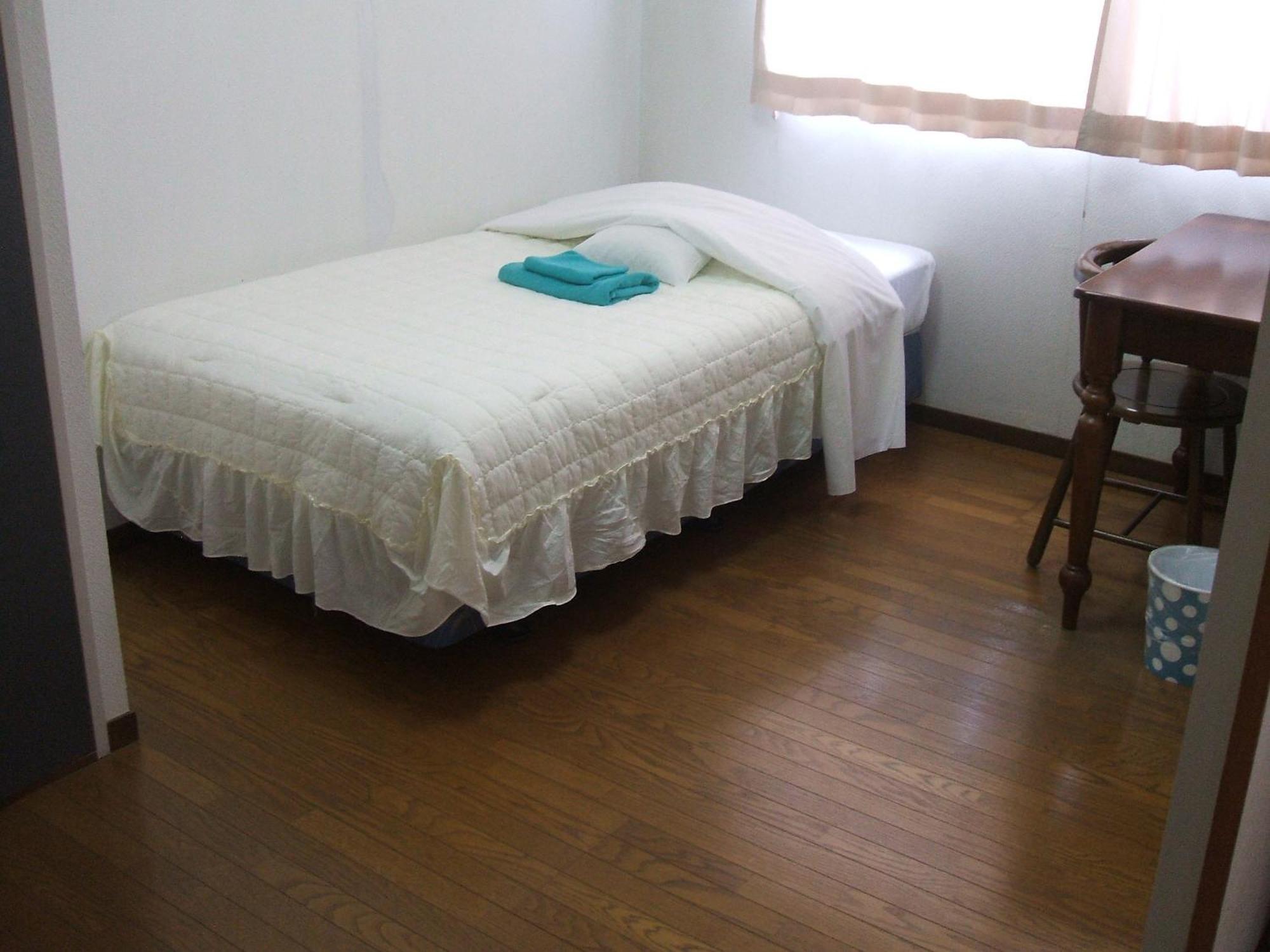 Weekly Harbourview Mansion Main Building Lägenhet Naha Rum bild